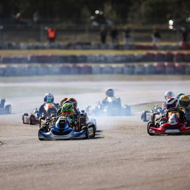🏁 Do primeiro contato com a pista até aos pilotos mais experientes.

O Campeonato de Portugal de Karting tem várias categorias adaptadas à idade e experiência:

Cadetes – primeiras corridas competitivas
X30 Mini – para pilotos em fase de transição
X30 Júnior – desenvolvimento técnico e estratégico
X30 Sénior – categoria sénior, já com experiência consolidada
KZ2/Super Shifter – pilotos veteranos com paixão do karting e pilotos sénior que se preparam para os automóveis.

✨ Cada categoria é um passo na formação de futuros campeões, onde talento e velocidade se encontram na pista.

 #CPKarting #CampeonatoPortugalKarting #OndeNascemCampeoes #DesportoMotorizado #Categorias #Pilotos