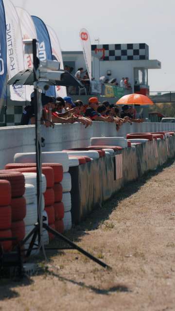 As queridas famílias dos nossos pilotos ainda estão a acalmar os nervos da prova de Castelo Branco e já estamos quase em Baltar, que promete ser um verdadeiro espetáculo!

As provas do Campeonato Portugal de Karting são abertas ao público e um excelente programa para fazer em família!

Esperamos por vocês!

#CampeonatoPortugalKarting #CPKarting #BastidoresCPK #Categorias #DesportoMotorizado #Pilotos #CasteloBranco #OndeNascemCampeoes #Familias