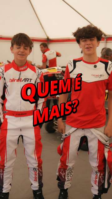 Em tempo de férias, descanso e treinos... sai mais um Quem é Mais com:
⬅️ Francisco Eglesias
➡️ Diogo Caetano

Quem mais adora esta rubrica do CPK? 🤪

#CampeonatoPortugalKarting #OndeNascemCampeoes #DesportoMotorizado #CPKarting #Pilotos #FinalCPK #BastidoresCPK #Ferias #Quememais